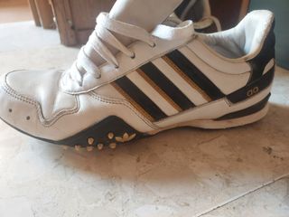 Deportes adidas para pista de atletismo 