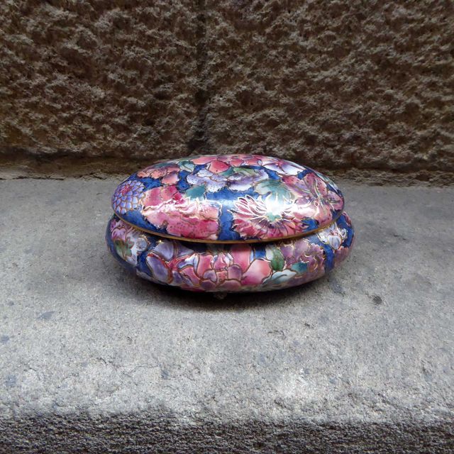 Cajita de porcelana de colección