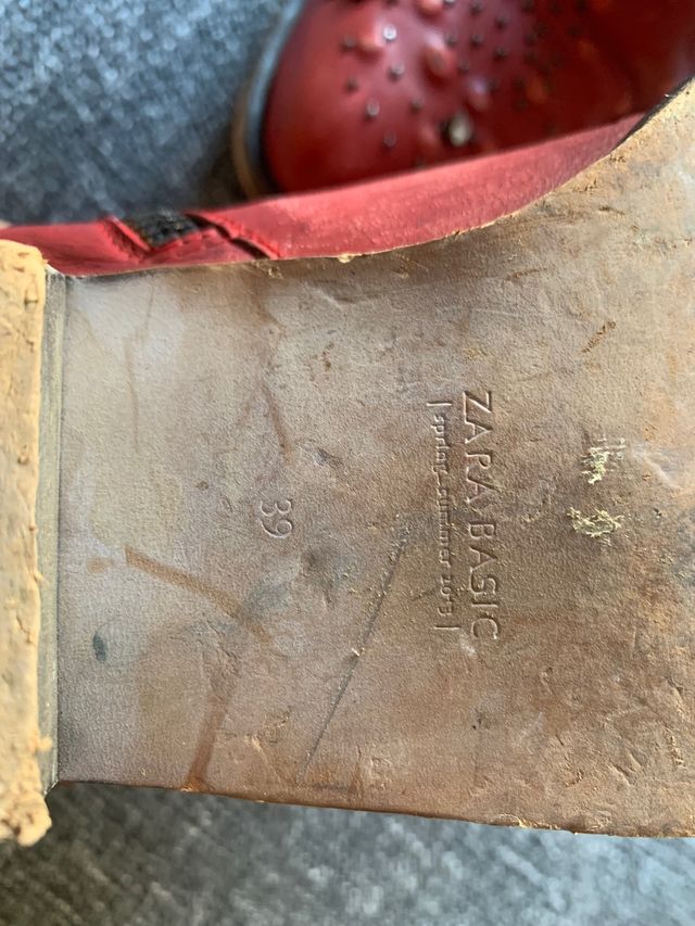 Botines de piel Zara