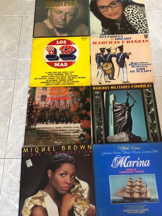 TOCADiSCOS DE MALETA MAS 80 ELPS Y 50 SINGLES