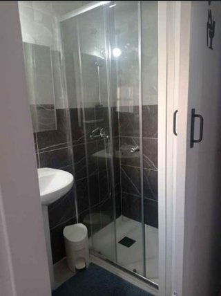 Habitación suite en alquiler  ahí dejé comentarios de gente que pasó por la habitación