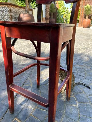 taburete alto de bar