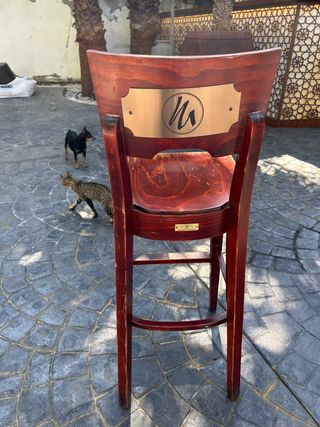 taburete alto de bar