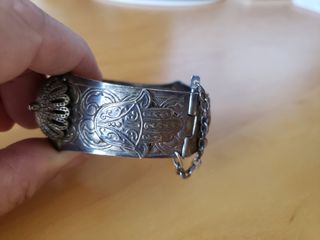 Pulsera brazalete