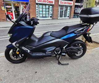 Yamaha Tmax 530 dx, cambio por moto, coche, etc.