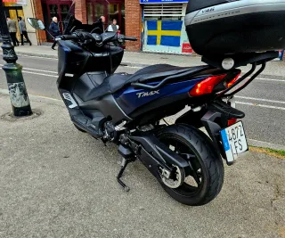 Yamaha Tmax 530 dx, cambio por moto, coche, etc.