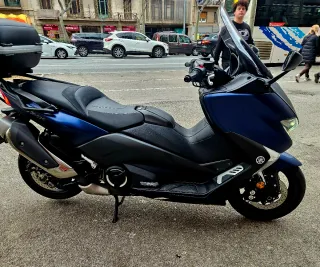 Yamaha Tmax 530 dx, cambio por moto, coche, etc.
