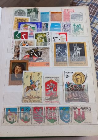 Álbum con sellos del mundo vintage