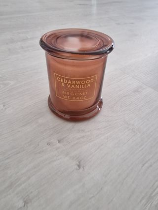 Vela em frasco de vidro