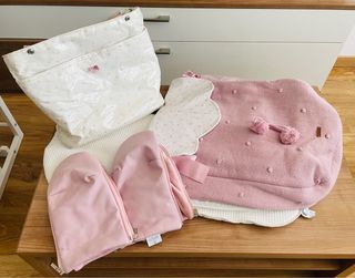 Saco Silla , saco capazo , bolsa y guantes .