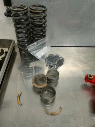 Mantenimiento Suspensiones Elka QUADS Y UTV