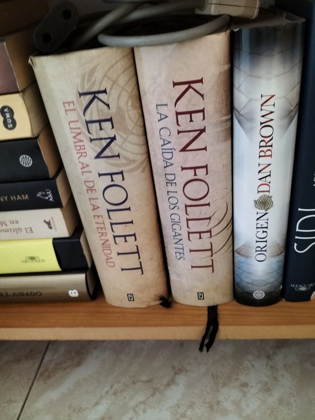 VARIEDAD DE LIBROS 📚