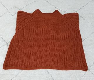 Jersey oversize de punto, color naranja. 