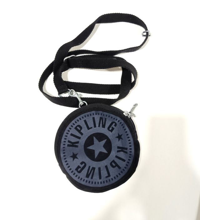 Monedero Kipling. Posibilidad de colgar.