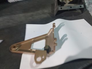 Soporte faro honda nsr125 derecho