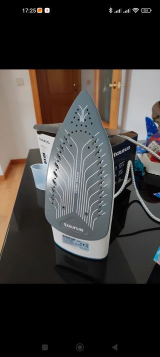 Plancha vapor 2800w Taurus