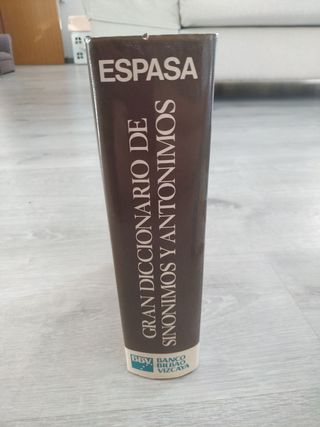 Diccionario de sinónimos y antónimos