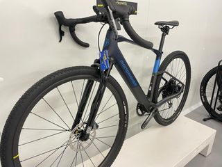BICI GRAVEL ELÉCTRICA MONDRAKER DUSTY CARBON XR TE