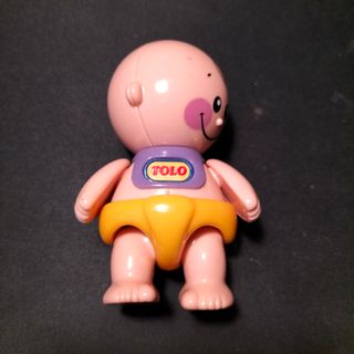 Muñeco  Tolo para niños pequeños pañal amarillo.