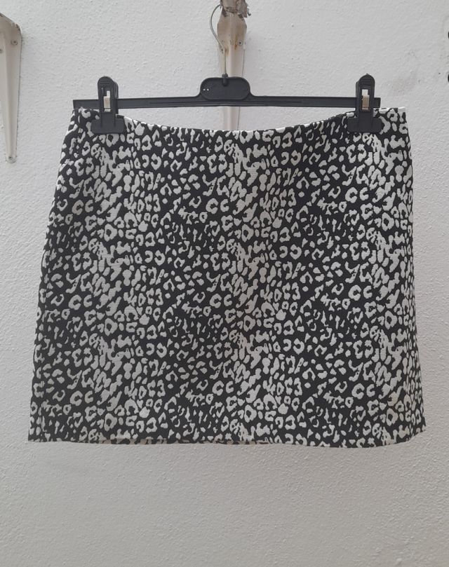 Falda SPRINGFIELD invierno negra y blanca talla 40