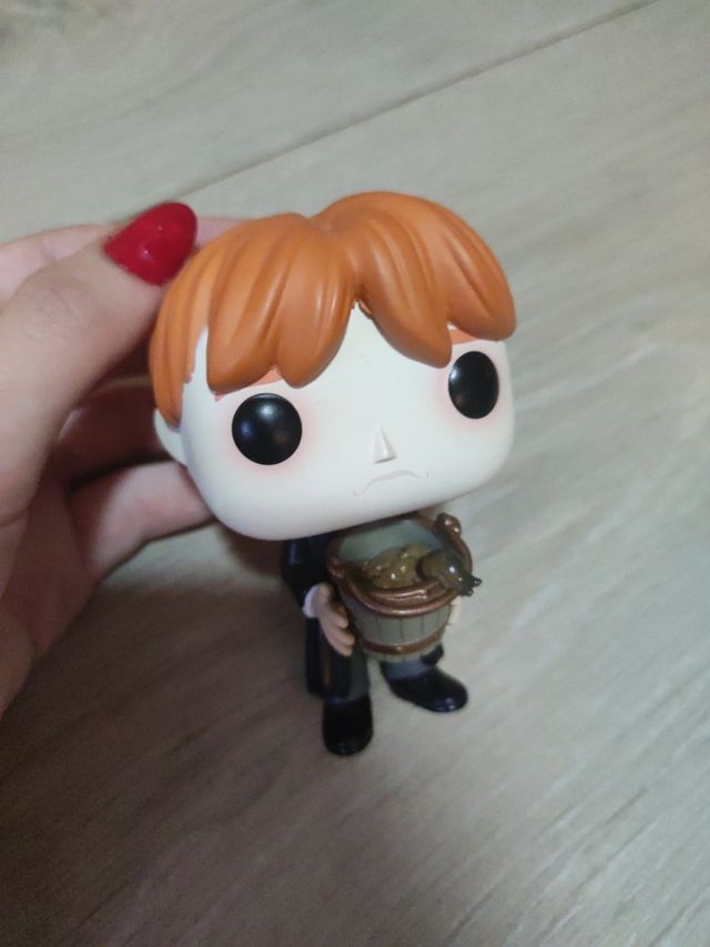 Funko pop Ron Weasley. Con caja.