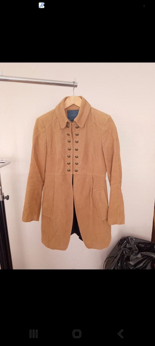 Chaqueta larga de zara