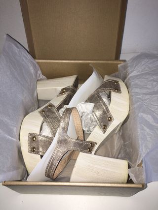 ZAPATOS DE MUJER