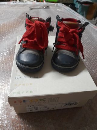 Scarpa geox bimbo misura 20