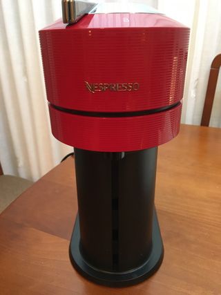 Cafetera Nespresso Vertuo Next