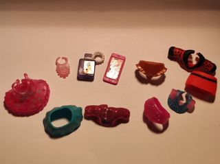 familia lol con accesorios