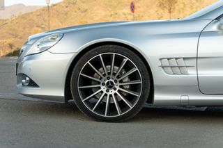 Mercedes-Benz  SL 2008