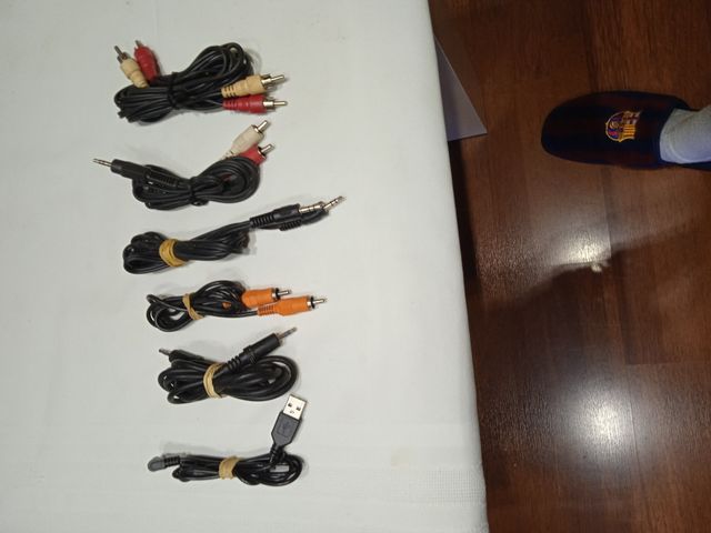 CABLES DE AUDIO Y VÍDEO