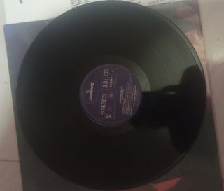 Disco de vinil do Jonh Cougar