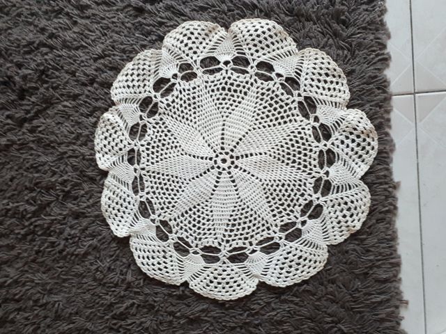 Centro tavola vintage fatto a mano diametro 39