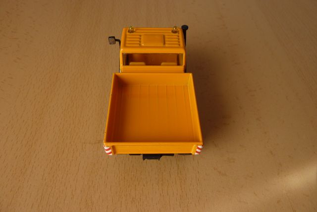 Siku Unimog 2215 NUEVO 1/55 Año 1984 Mercedes