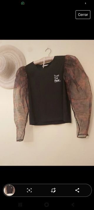 CAMISETA ZARA WOMAN MANGAS ÚNICAS