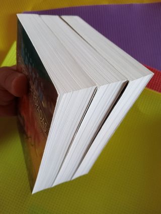 Tormenta de espadas. George R R Martin.