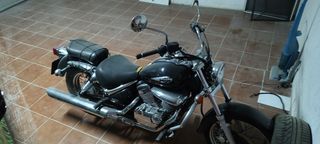 moto Suzuki intruder 250cc