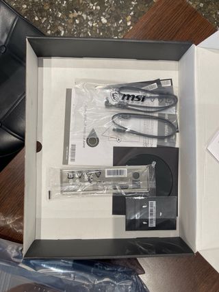 msi z490-a pro placa madre NUEVA