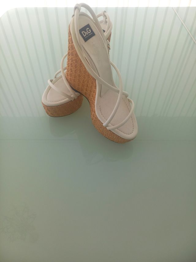 Sandalias blancas de mujer Dolce & Gabbana