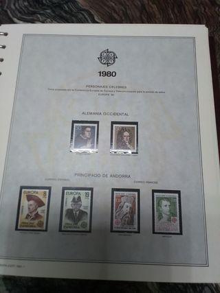 Sellos tema Europa con albunes sin usar