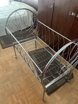 Cuna colecho metálica