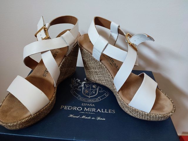 Cuñas Blancas Pedro Miralles