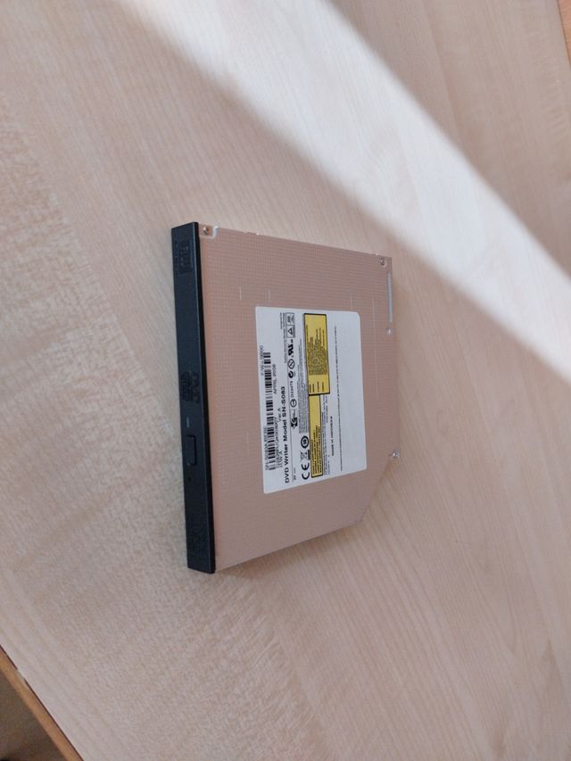 DVD GRABADOR MODELO SN-SS083