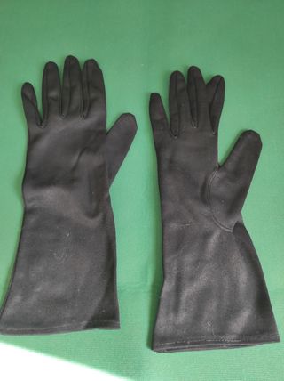 N.1 paio di guanti tg.M.