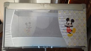 Cuna de viaje con colchón