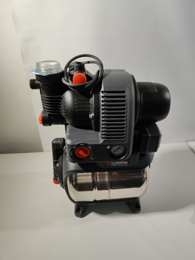 Bomba Autoclave Gardena 5000/5 Eco INOX 1200W p de segunda mano por