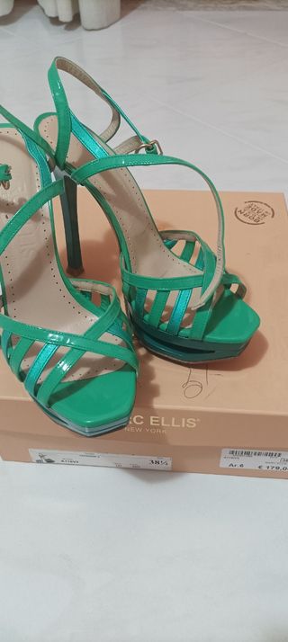 Sandali col tacco firmate