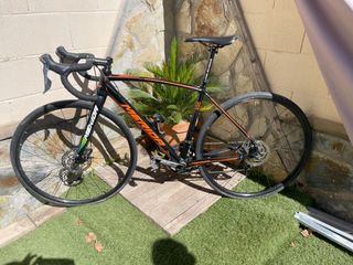 BICICLETA CICLO-GRAVEL CROSS MERIDA 300