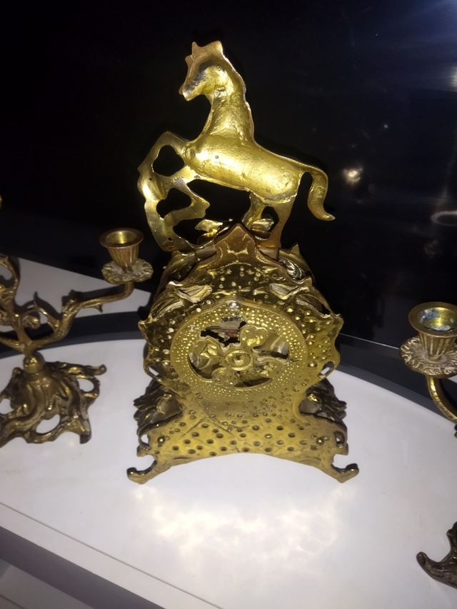 Set in bronzo antico